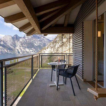 Hi Hotels Torbole - Pool & Spa Torbole Sul Garda ภายนอก รูปภาพ