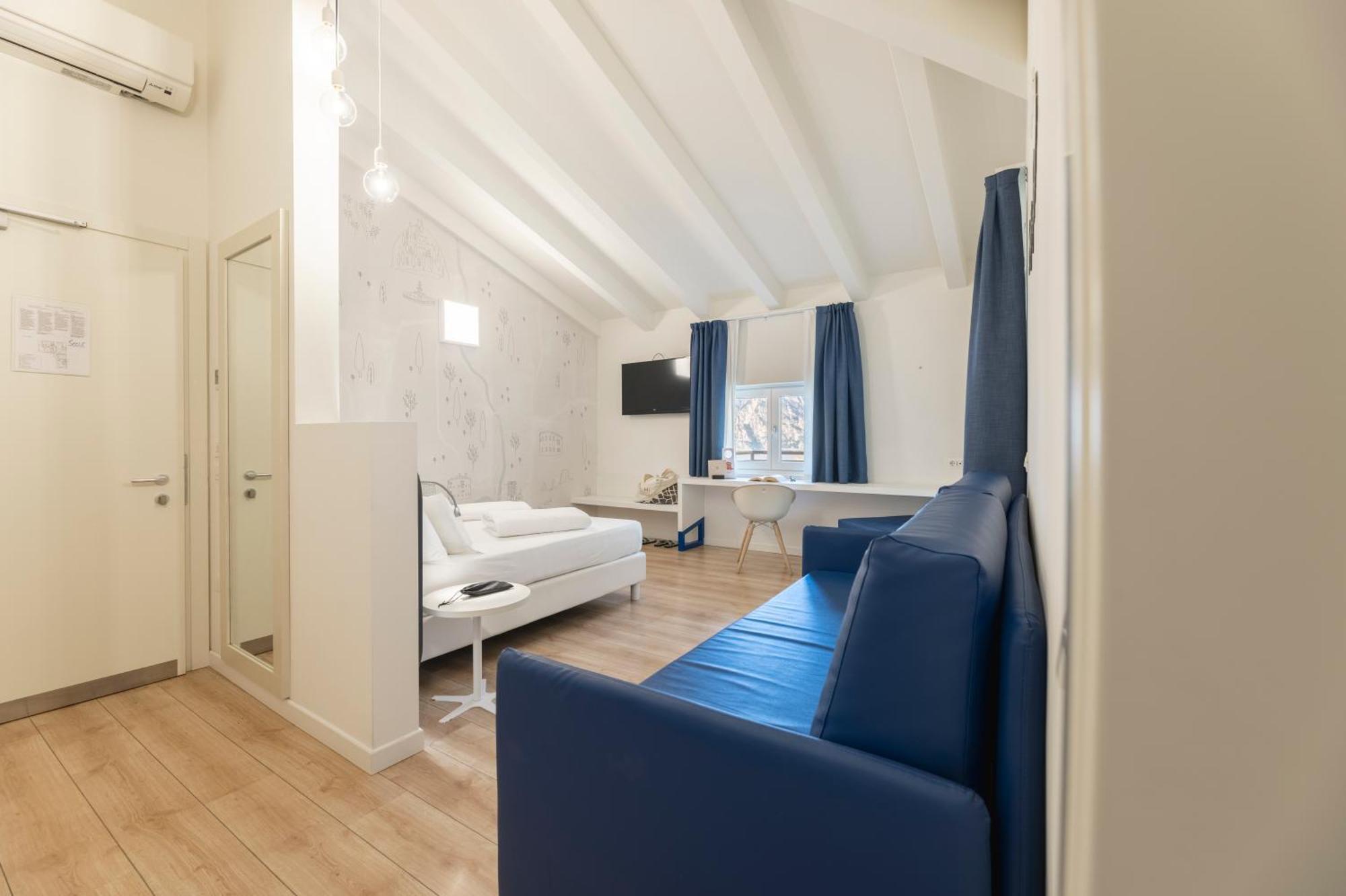 Hi Hotels Torbole - Pool & Spa Torbole Sul Garda ภายนอก รูปภาพ