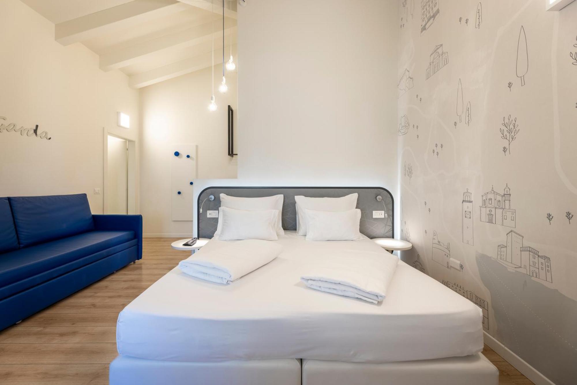 Hi Hotels Torbole - Pool & Spa Torbole Sul Garda ภายนอก รูปภาพ