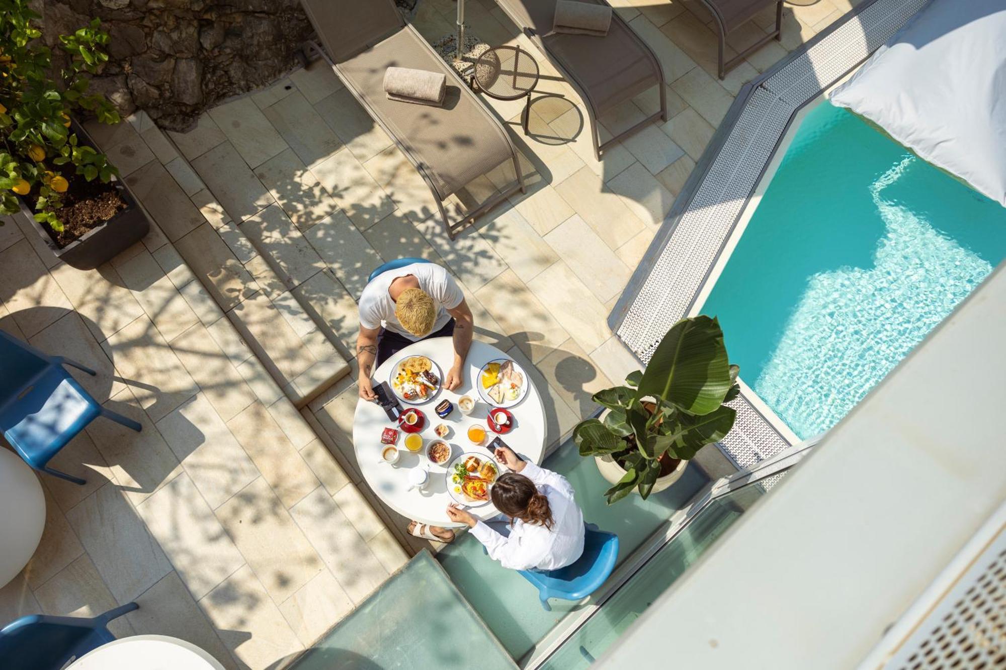 Hi Hotels Torbole - Pool & Spa Torbole Sul Garda ภายนอก รูปภาพ