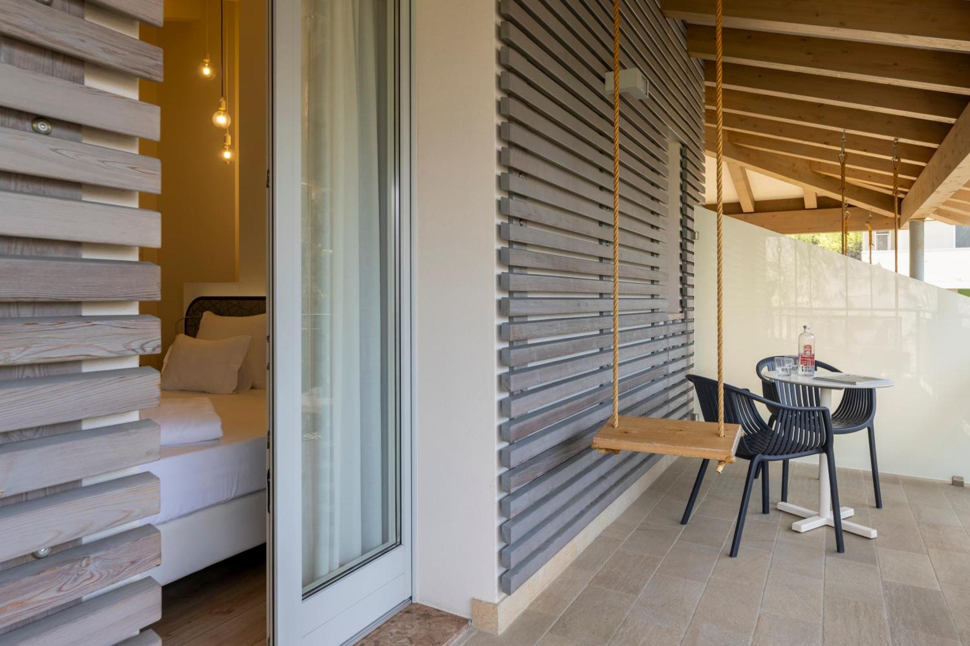 Hi Hotels Torbole - Pool & Spa Torbole Sul Garda ภายนอก รูปภาพ