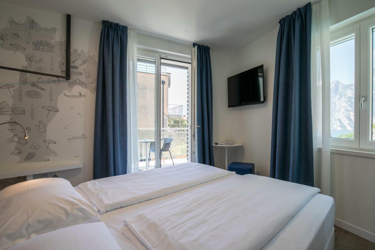 Hi Hotels Torbole - Pool & Spa Torbole Sul Garda ภายนอก รูปภาพ